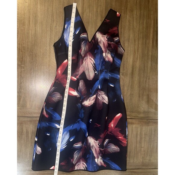WHBM White House Black Market Dress Black Feather Print Scuba Mini Dress Size 6 - Picture 9 of 13